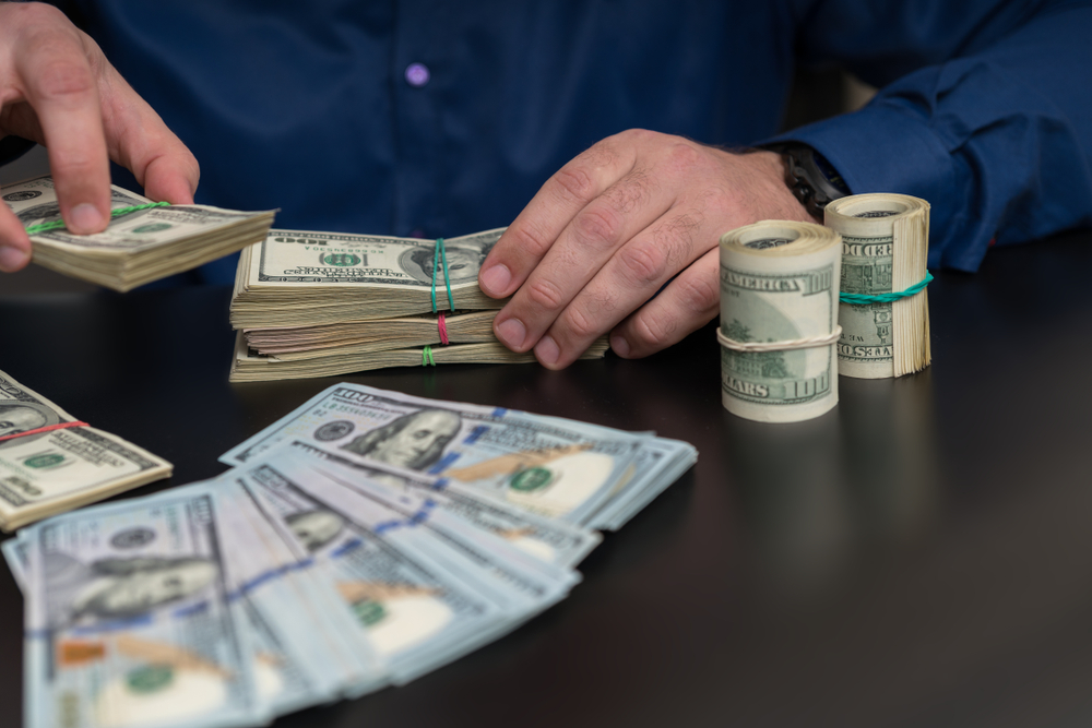 الدولار يسجل أسوأ أداء أمام الجنيه المصري   الشرقية توداي