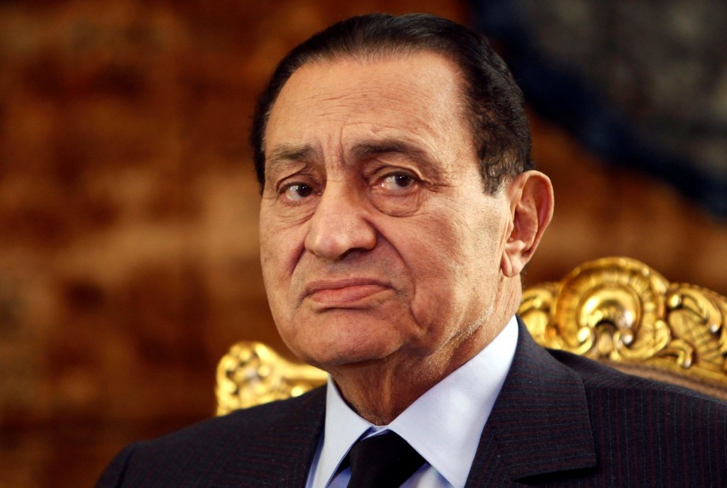 Egypt's President Hosni Mubarak attends a meeting with South Africa's President Jacob Zuma at the presidential palace in Cairo in this October 19, 2010 file photo. Egypt's public prosecutor has ordered that former president Hosni Mubarak be detained for 15 days for investigation, state-owned Nile television said on April 13, 2011. The report came a day after Mubarak was questioned about allegations of killings of protesters and corruption. REUTERS/Amr Abdallah Dalsh (EGYPT - Tags: POLITICS CRIME LAW)