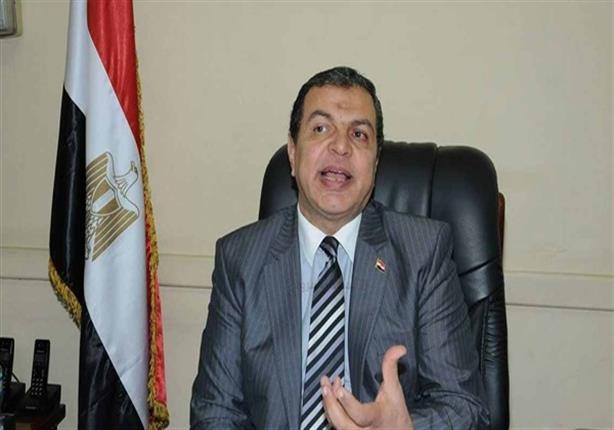 وزير القوى العاملة يوضح حقيقة تسريح العمالة المصرية بالكويت