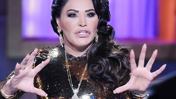 بالفيديو.. متسابق بـ« عرب أيدول» ساخرا من أحلام: «بتاكلي كنتاكي» 1 322