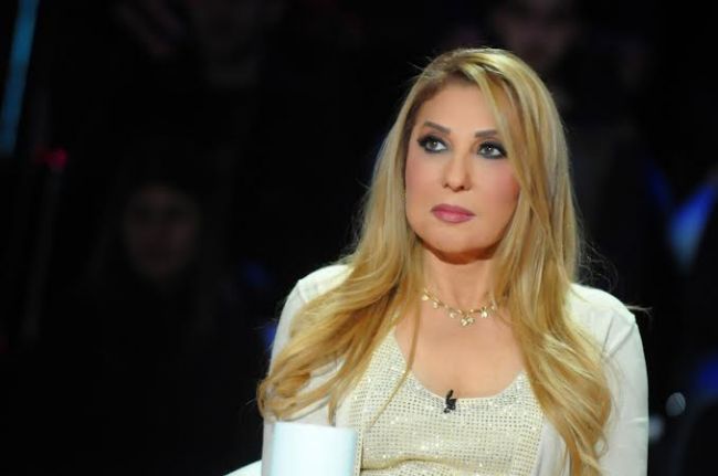 نادية الجندي تثير جدل رواد التواصل بعد إطلالتها الشبابية 1 نادية الجندي تثير جدل رواد التواصل