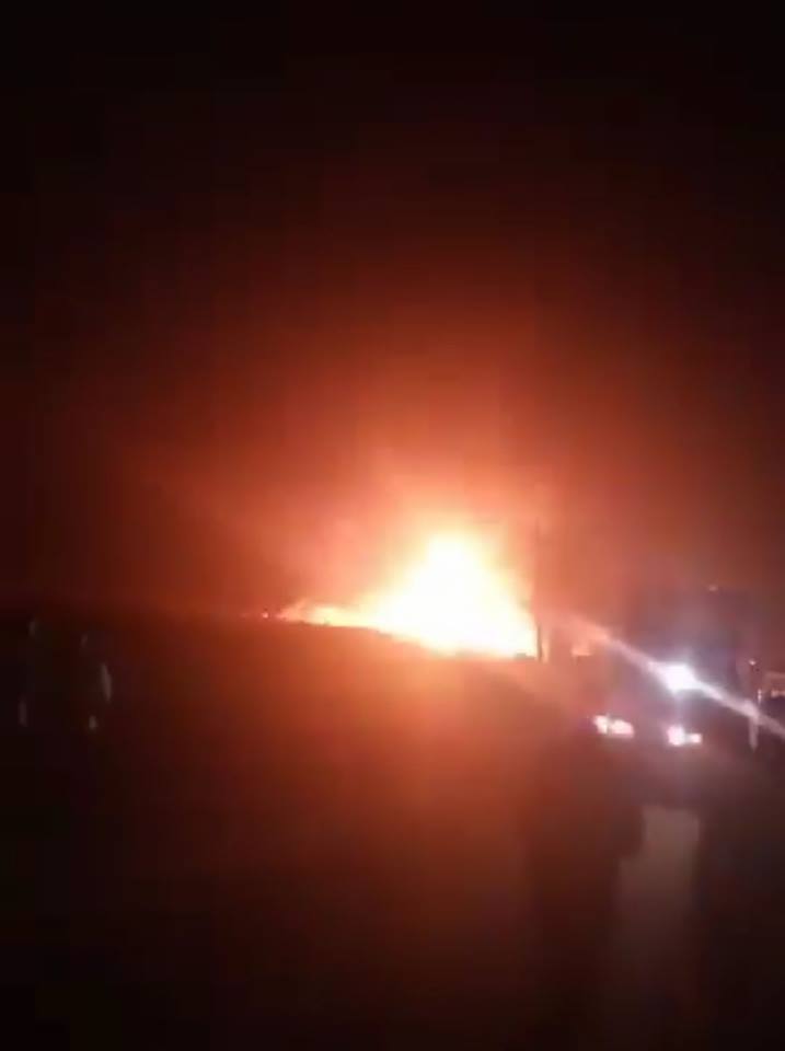 نشوب حريق هائل بمحطة بنزين بمنيا القمح 3 حريق هائل بمحطة بنزين بمنيا القمح 3