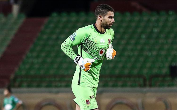 شريف إكرامي يعتذر للجماهير ويهاجم الجهاز الفني لمنتخب مصر 1 شريف إكرامي يعتذر للجماهير ويهاجم جهاز منتخب مصر
