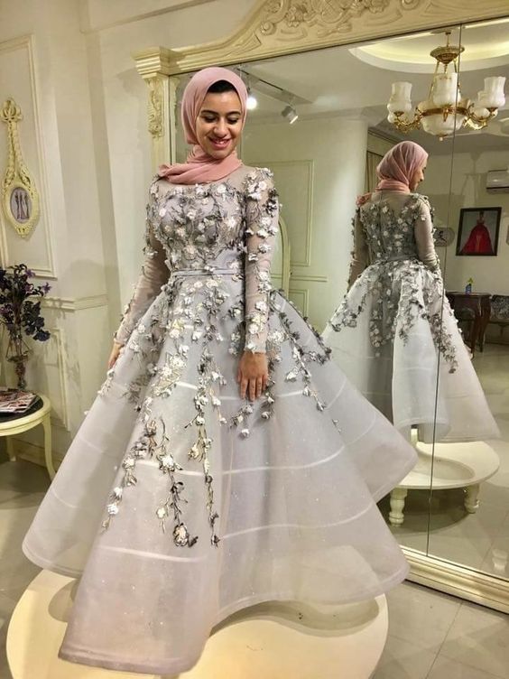فساتين سواريه 2018