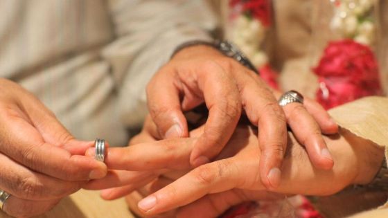 الإحصاء: 29% ارتفاع في معدلات الطلاق.. و44% تراجع بالزواج خلال ديسمبر 2017 1 الإحصاء تكشف نسبة الزواج والطلاق