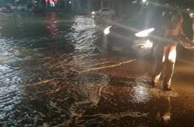 أمطار ورياح..الأرصاد تحذر المواطنين من طقس الأحد 1 الأرصاد الجوية