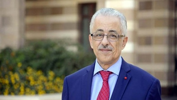 التعليم تفصل مدرس.. إنهاء عقد معلم صاحب واقعة جلد تلميذ 1 الدكتور طارق شوقى وزير التربية والتعليم والتعليم الفنى