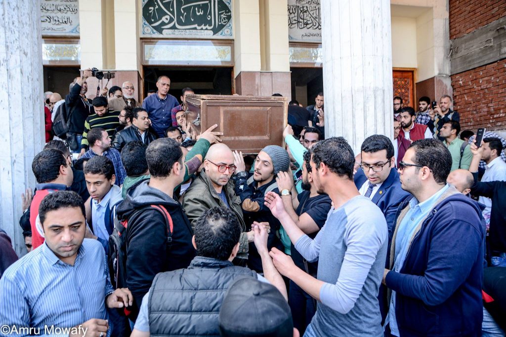 صور جنازة أحمد خالد توفيق 9 جنازة أحمد خالد توفيق