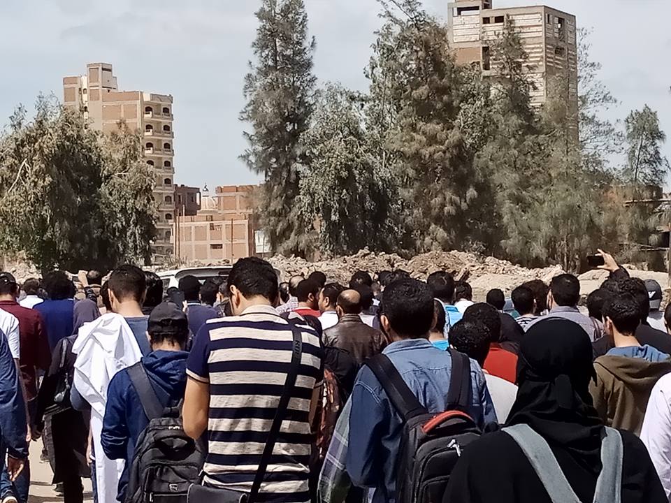 صور جنازة أحمد خالد توفيق 10 جنازة أحمد خالد توفيق