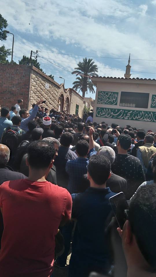 صور جنازة أحمد خالد توفيق 6 جنازة أحمد خالد توفيق