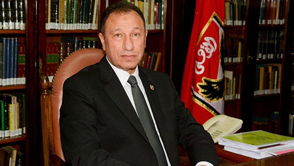 الخطيب يعلق على أزمة مجلة الأهلي تجاه الحكام 1 محمود الخطيب يعلق على إهانة مجلة الأهلي للحكام