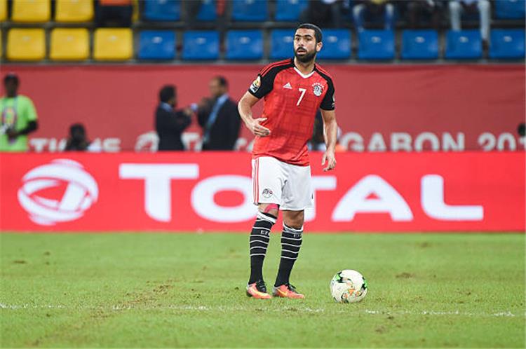 أول تعليق من أحمد فتحي على إصابة محمد صلاح 1 أحمد فتحي على إصابة محمد صلاح