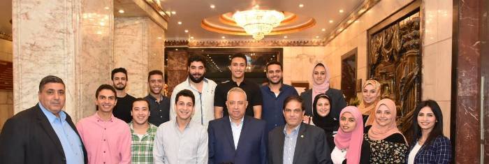 مائدة إفطار محافظ الشرقية تجمع رجال الدين الإسلامي والمسيحي والشباب 7 مائدة إفطار محافظ الشرقية