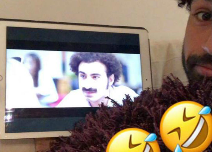 محمد صلاح ينشر صورة له وهو يتابع هذا المسلسل 2 محمد صلاح ينشر صورة له وهو يتابع هذا المسلسل