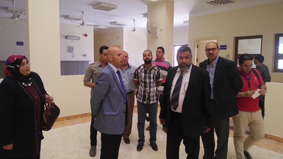 وكيل صحة الشرقية يتفقد عدد من المنشآت الصحية بالعاشر من رمضان 1 وكيل صحة الشرقية يتفقد عدد من المنشآت الصحية بالعاشر من رمضان