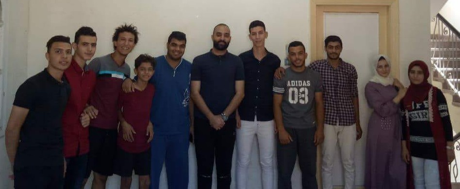 انطلاق العرض المسرحي «الديكتاتور» في صان الحجر خلال عيد الفطر 1 انطلاق العرض المسرحي «الديكتاتور» في صان الحجر