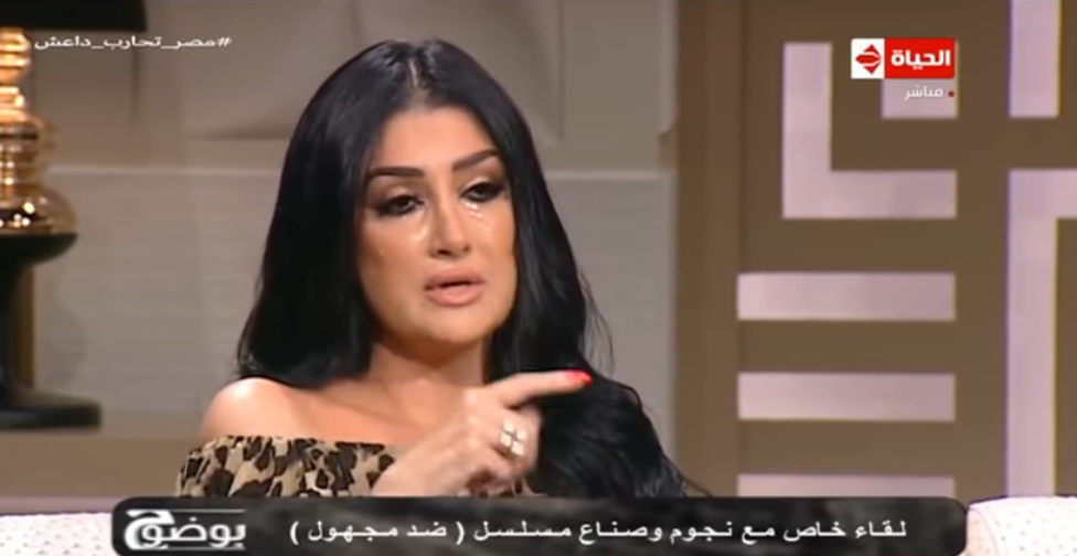 انهيار غادة عبد الرازق بالبكاء على الهواء 1 انهيار غادة عبد الرازق بالبكاء