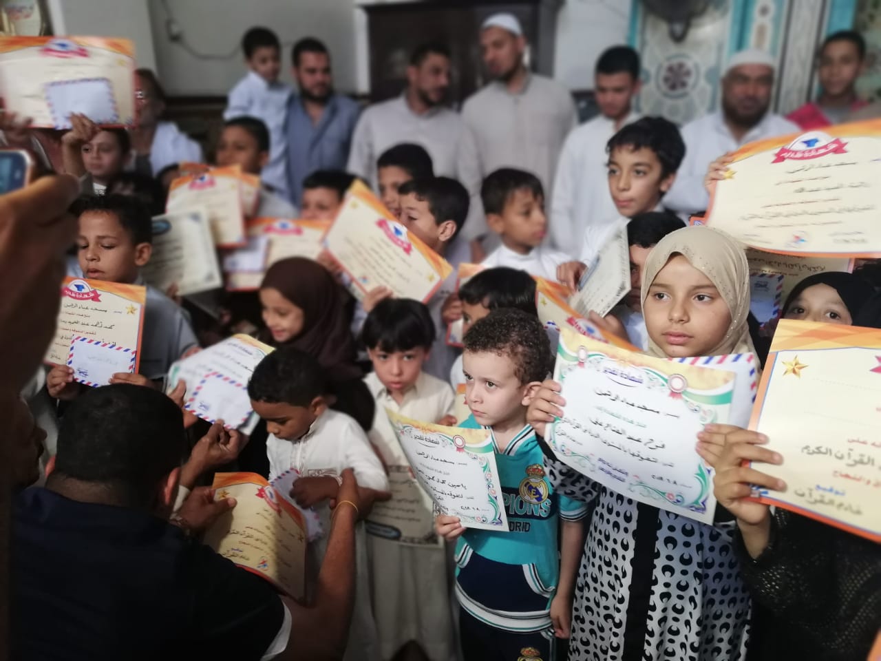 تكريم حفظة القرآن الكريم في مركز أبوكبير 3 تكريم حفظة القرآن الكريم في مركز أبوكبير