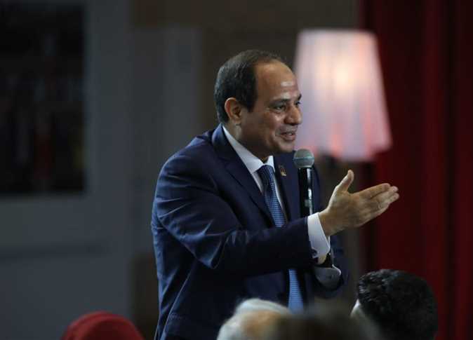 السيسي عن الشباب: «عمري ما ازعل من اللي بيختلفوا معايا عشان البلد دول ولادي» 1 السيسي عن الشباب