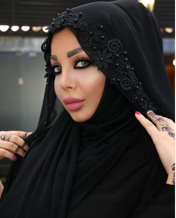 شقيقة هيفاء وهبي ترتدي الحجاب للمرة الأولى 2 شقيقة هيفاء وهبي ترتدي الحجاب