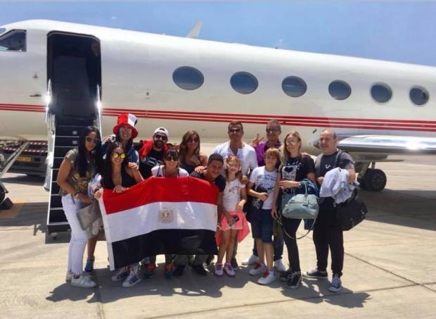 عمرو دياب يصطحب دينا الشربيني إلى روسيا 1 عمرو دياب يصطحب دينا الشربيني إلى روسيا