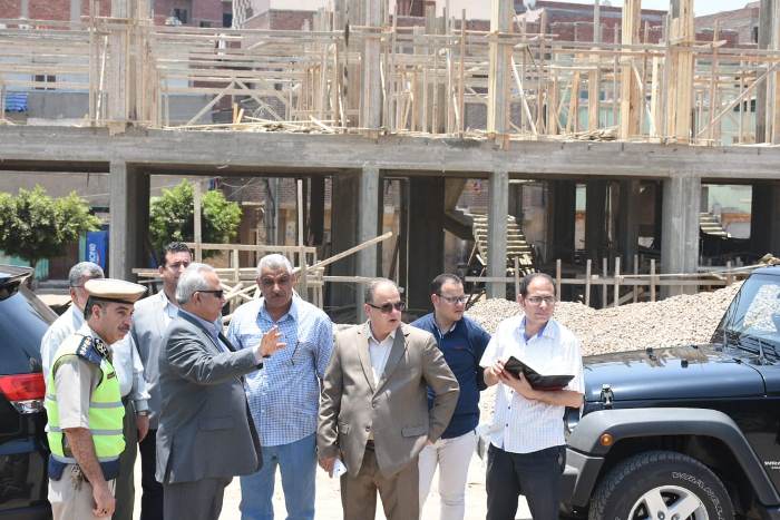 محافظ الشرقية يتفقد عدد من الشروعات الجاري تنفيذها بالزقازيق 1 محافظ الشرقية يتفقد عدد من الشروعات الجاري تنفيذها بالزقازيق