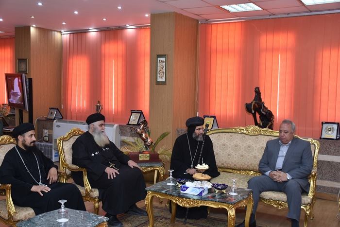 محافظ الشرقية يستقبل أسقف ميت غمر 2 محافظ الشرقية يستقبل أسقف ميت غمر لتقديم التهنئة بعيد الفطر 3