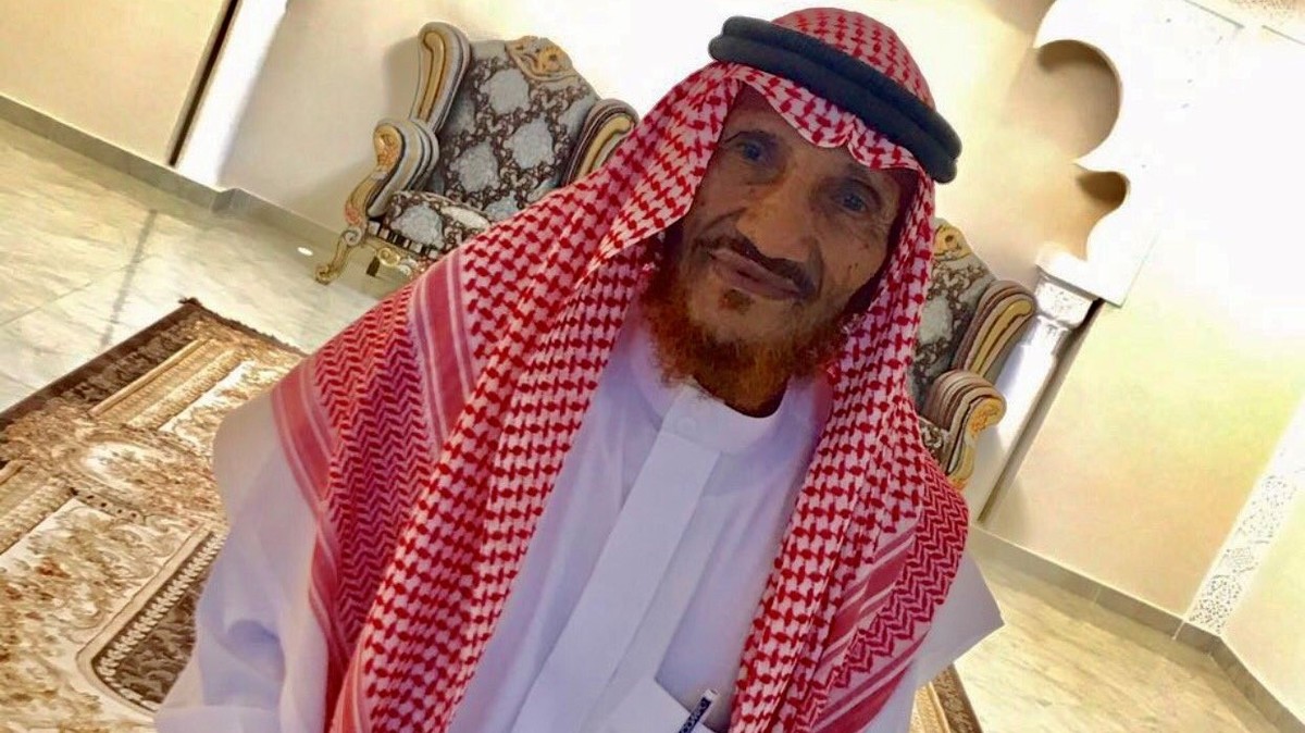 رجل سعودي يتعرض لحادث سير فأوصى بالعفو عن المتسبب ثم مات 1 رجل يتعرض لحادث سير
