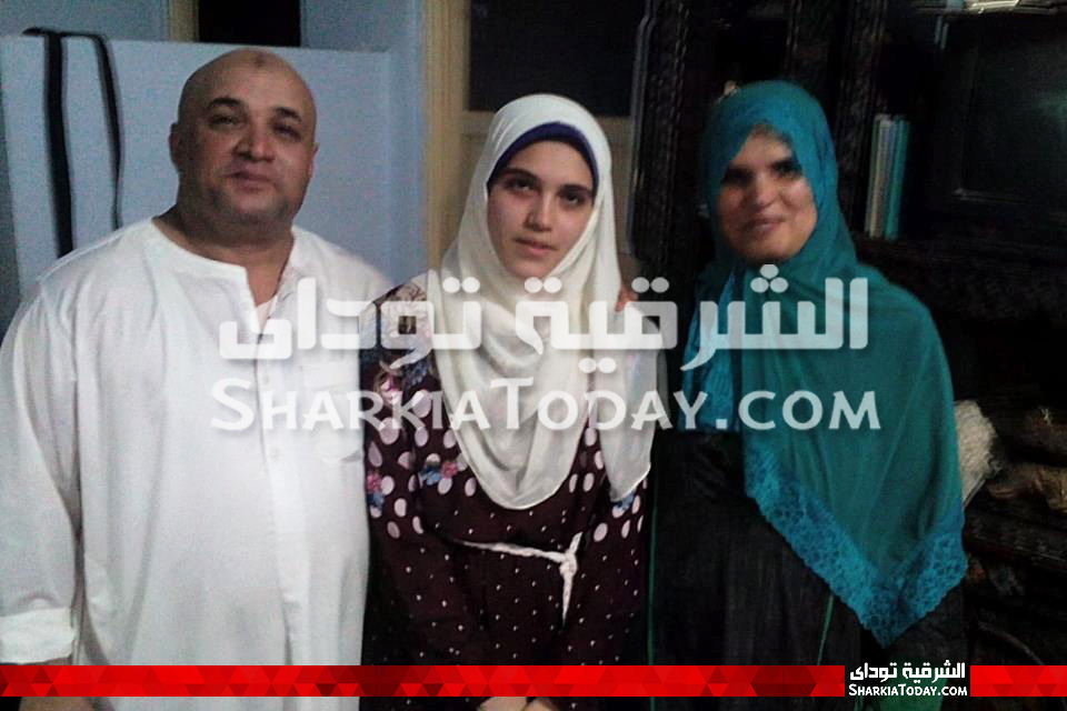 بنت أبوحماد السادسة مكرر في الثانوية الأزهرية: الطالب الأزهري مظلوم وسألتحق بكلية الطب قسم الجراحة العامة 3 الطالبة سلوى