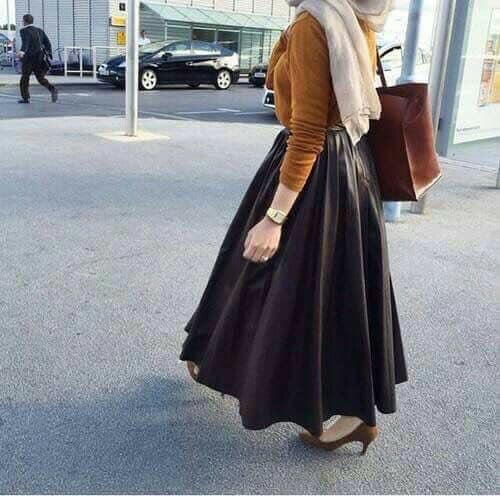 بلوزات 2018 على جيبات