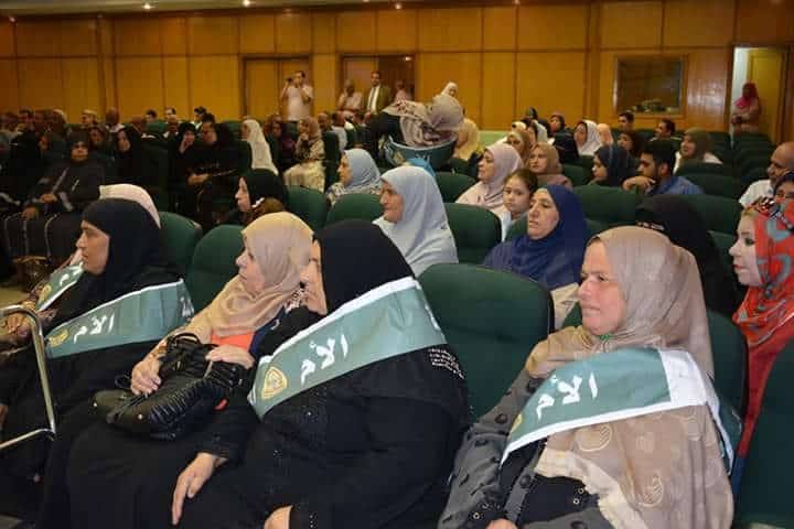 رئيس جامعة الزقازيق يكرم الأمهات المثاليات والمحالين للمعاش 3 رئيس جامعة الزقازيق يكرم الأمهات المثاليات والمحالين للمعاش