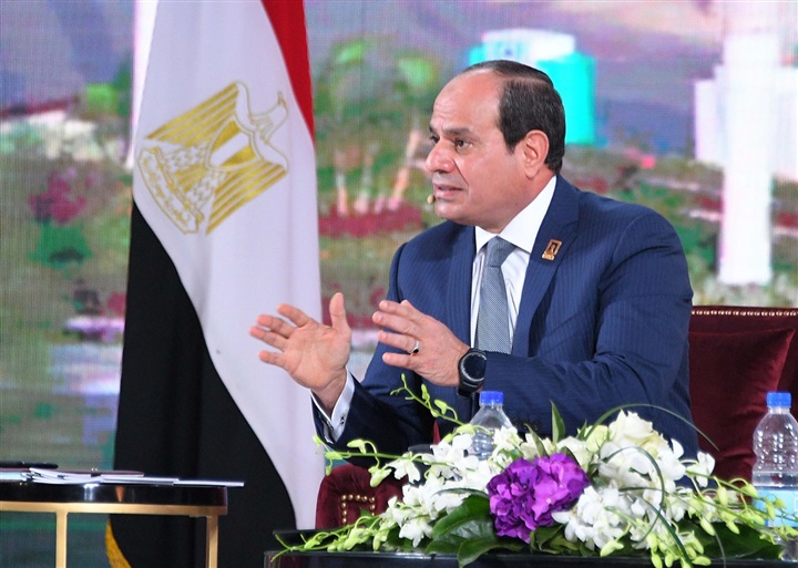 سعر تذكرة القطارات والجيش لم يتآمر.. أبرز رسائل السيسي في جلسة اسأل الرئيس 1 رسائل السيسي في جلسة اسأل الرئيس