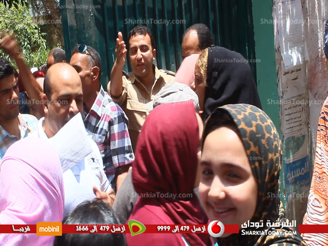 فرحة طلاب الثانوية العامة 2018 بالشرقية من امتحان الجيولوجيا في اليوم الأخير 1 فرحة طلاب الثانوية العامة بالشرقية من امتحان الجيولوجيا في اليوم الأخير
