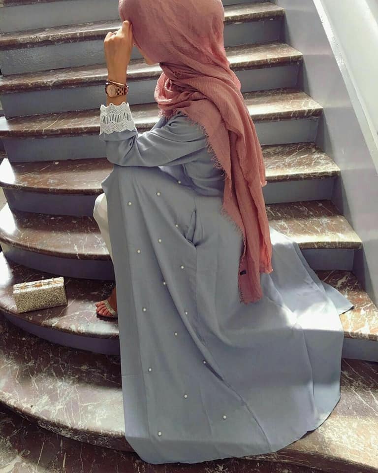 فساتين محجبات بألوان موضة 2018 للتفصيل 23 فساتين محجبات 2018