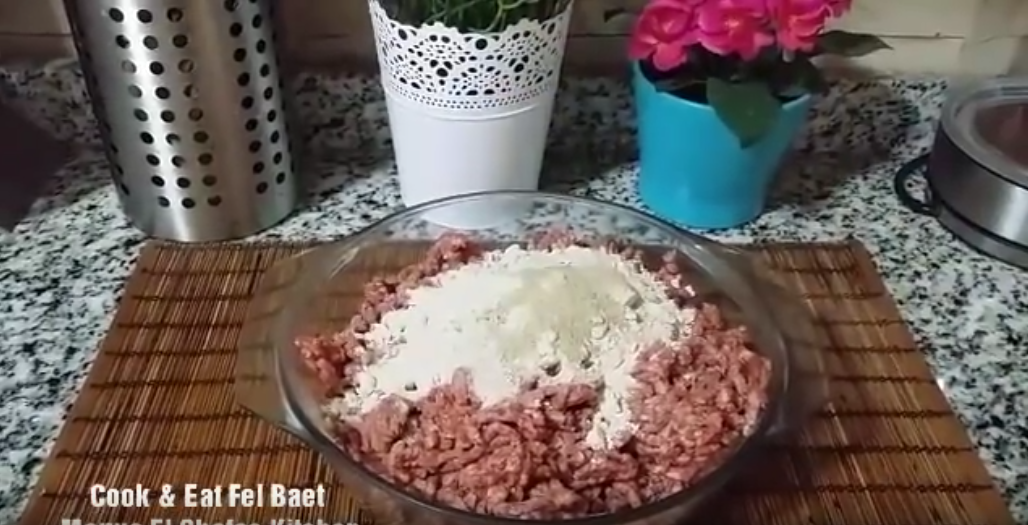 طريقة عمل برجر مروة الشافعي ..أحلى ساندوتش فى العالم 2 برجر مروة الشافعي