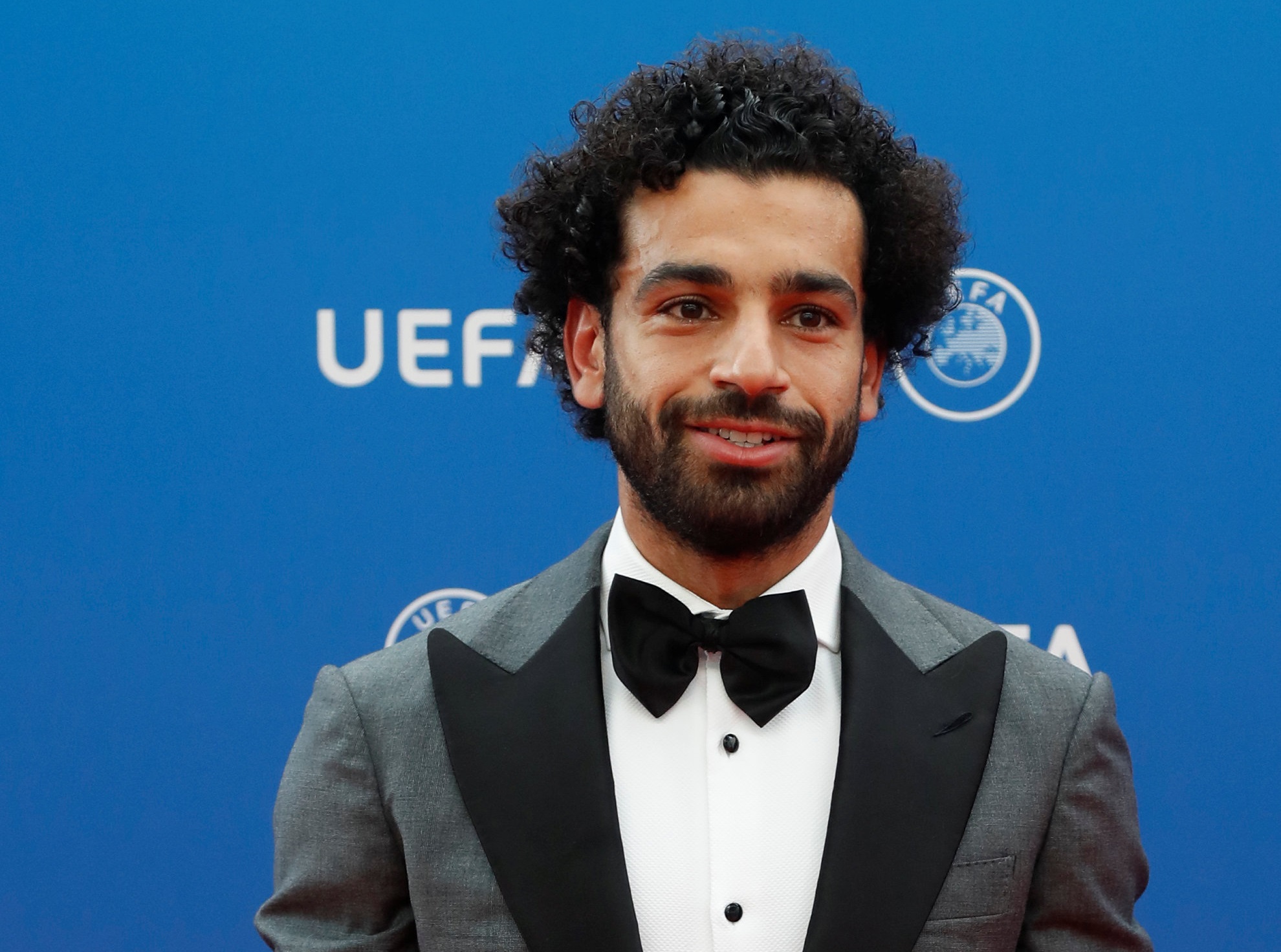 تعليق محمد صلاح على فوز لوكا مودريتش بجائزة أفضل لاعب في أوروبا 1 تعليق محمد صلاح على فوز لوكا مودريتش