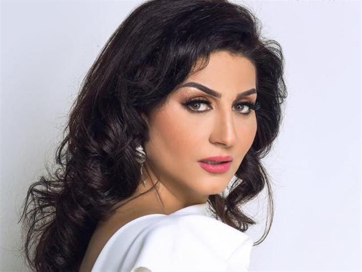 وفاء عامر تثير الجدل برسم تاتو آية قرآنية على ذراعها 1 وفاء عامر