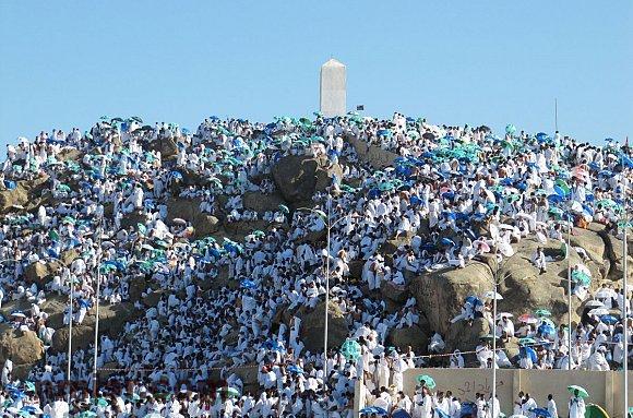 يوم عرفة .. «فضله.. صيامه .. جبل عرفات .. ما يفعله الحجيج .. سبب تسميته» 6 عرفة