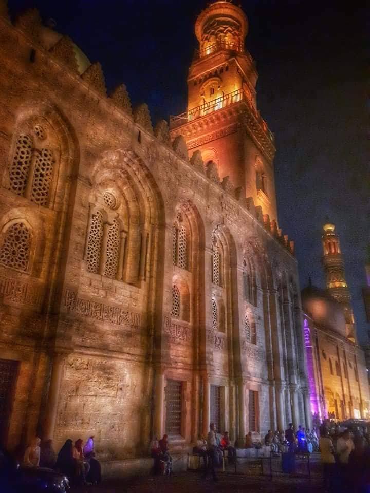 ازاي أروح الحسين من الزقازيق؟ 2 الحسين