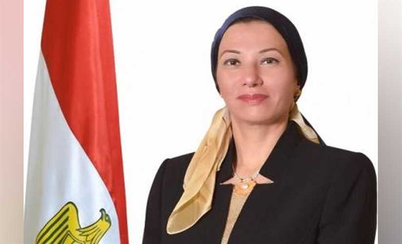 البيئة ترد على ادعاءات فوربس بأن القاهرة أكثر مدن العالم تلوثاً 1 الدكتورة ياسمين فؤاد وزيرة البيئة