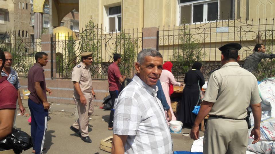 حملة إزالات مكبرة للباعة الجائلين بشوارع ديرب نجم 3 حملة إزالات مكبرة للباعة الجائلين بشوارع ديرب نجم