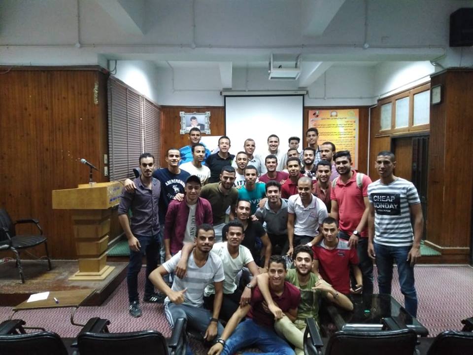 كلية التربية الرياضية تنظم دورة اللغة الإنجليزية لطلاب بالزقازيق 3 كلية التربية الرياضية