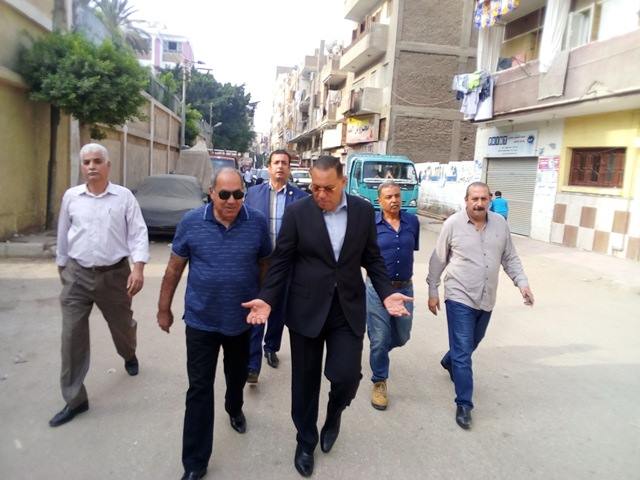 محافظ الشرقية يتفقد شوارع الزقازيق ويشدد على إزالة المخالفات 1 الشرقية يتفقد شوارع الزقازيق ويشدد على إزالة المخالفات
