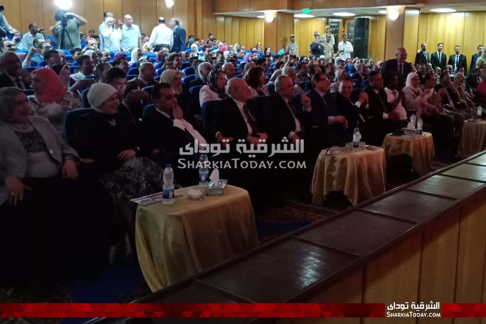 محافظ الشرقية يشهد احتفال العيد القومي بقصر ثقافة الزقازيق 5 محافظ الشرقية يشهد احتفال العيد القومي بقصر ثقافة الزقازيق