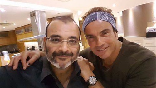هكذا أقنع أيمن بهجت قمر عمرو دياب بأغنية «أنت مغرور» 1 هكذا أقنع أيمن بهجت قمر عمرو دياب بأغنية «أنت مغرور»