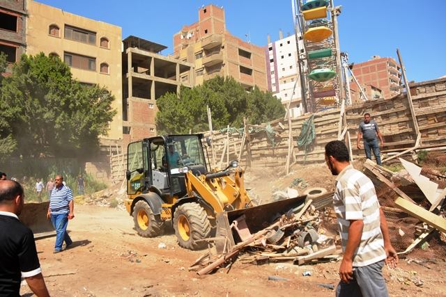 محافظ الشرقية يسترد المصرية بلازا ويحولها إلى منفعة عامة 2 محافظ الشرقية يسترد المصرية بلازا ويحولها إلى منفعة عامة