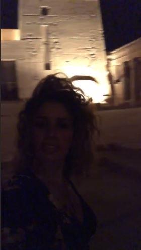 أول ظهور لزوجة عمرو دياب بعد إعترافه بعلاقته بدينا الشربيني 5 أول ظهور لزوزجة عمرو دياب بعد إعترافه بعلاقته بدينا الشربيني