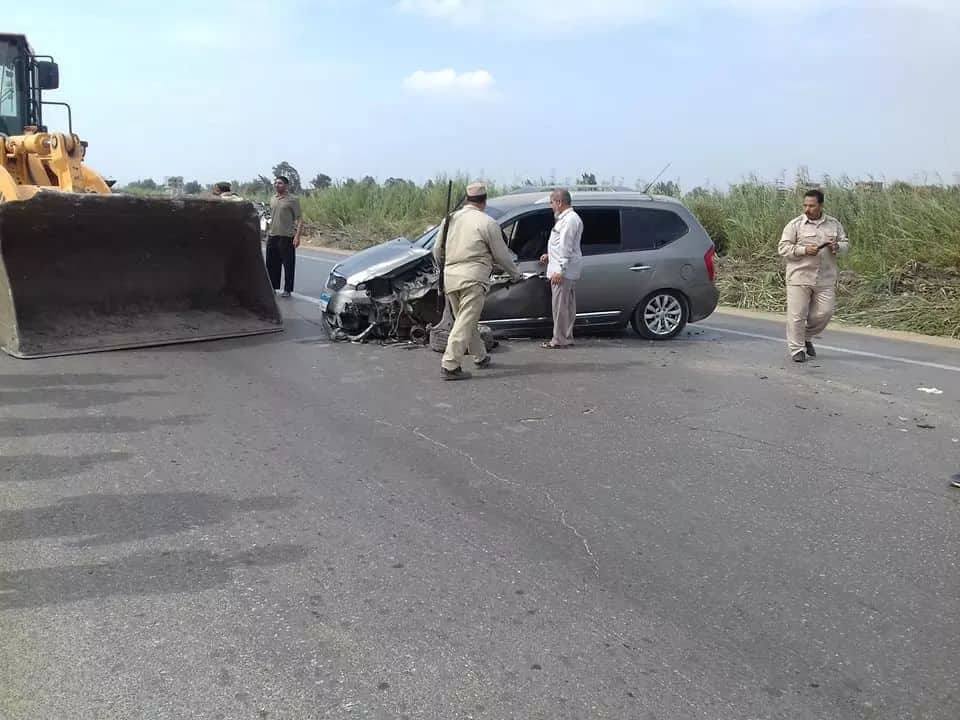 مدرس بأبو كبير يتعرض لحادث مروع على طريق الزقازيق 1 حادث سيارة