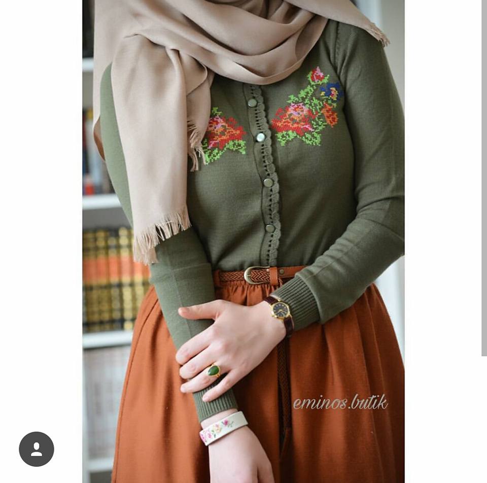 جيبات موضة شتاء 2019 للمحجبات 17 جيبة موضة شتاء 2019