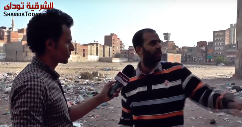 سكان شارع فاروق بالزقازيق يستغيثون بسبب القمامة: الثعابين تتسلل إلى بيوتنا 5 سكان شارع فاروق بالزقازيق يستغيثون بسبب القمامة